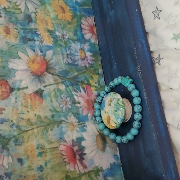 Jewelry Display. Handmade by me! 💫Local pick up ONLY💫 - Picture 5 of 7